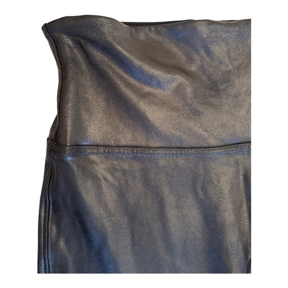 SPANX Faux Leather Cropped Legging L - Picture 3 of 6